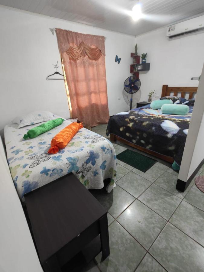 Ferienwohnung Tortuguero Casa De Playa Green House Exterior foto