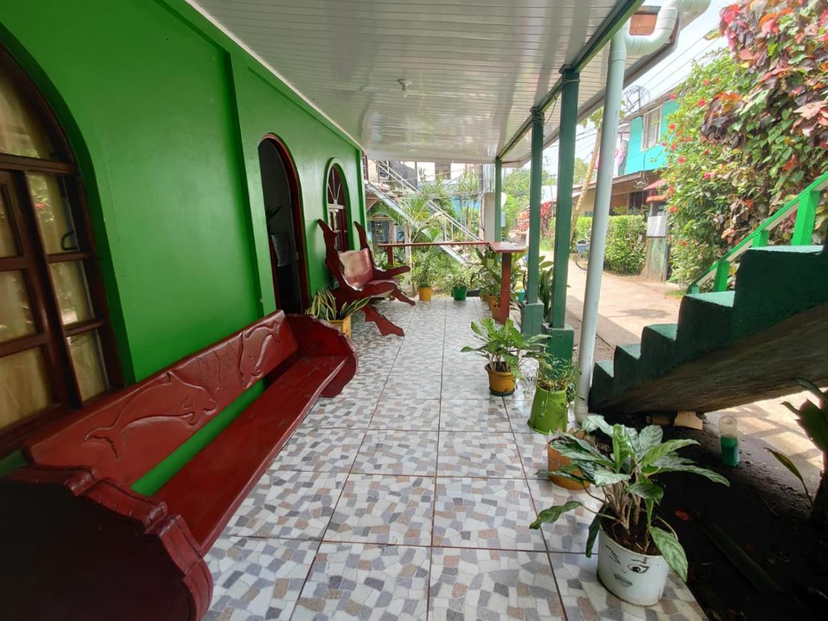 Ferienwohnung Tortuguero Casa De Playa Green House Exterior foto