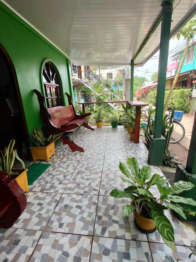 Ferienwohnung Tortuguero Casa De Playa Green House Exterior foto